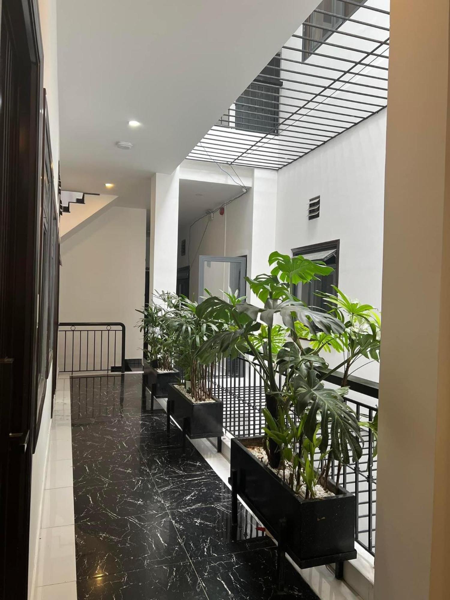 Hotel Apartments Dalat Exterior photo